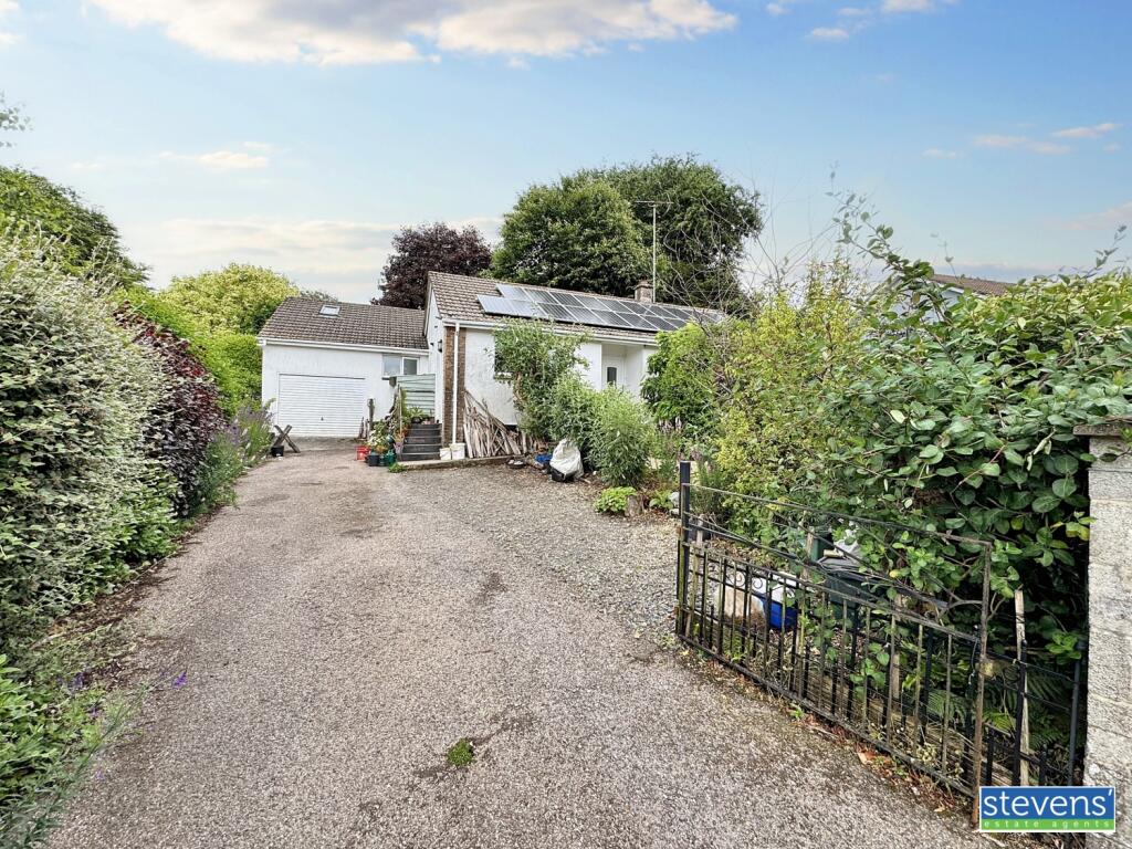 3-bed detached on Leeze Park, Okehampton, Devon, EX20, £375,000