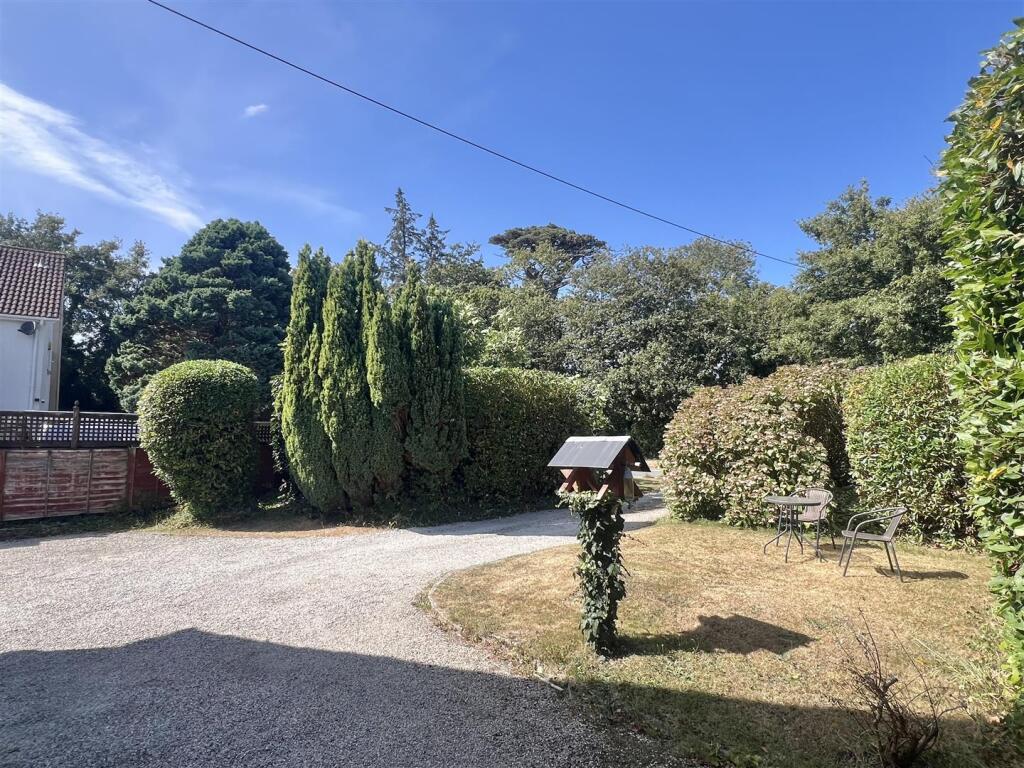 House in Plymouth - View 5