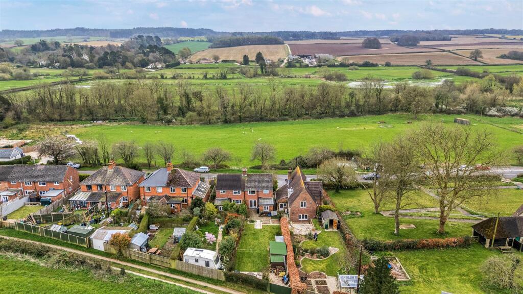Main Road, Tolpuddle, Dorchester - View 4
