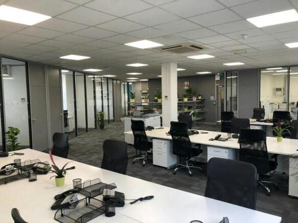 putney-office-private-rooms.jpg.jpg