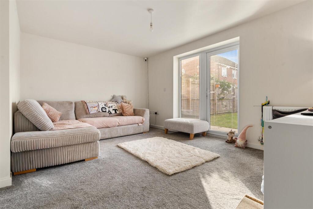 House in Stockton-on-Tees - More