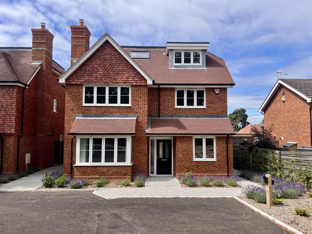 Main image of property: LEATHERHEAD ROAD, GREAT BOOKHAM, KT23