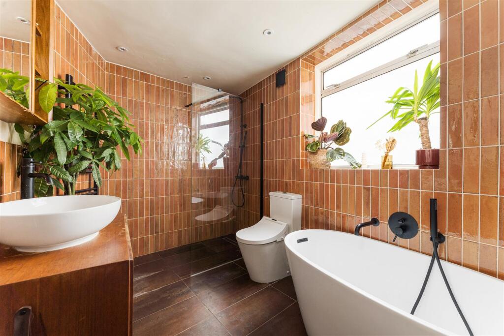 House in London, Upper Clapton, Clapton - View 5
