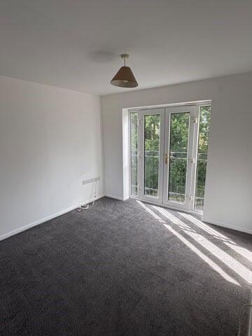 Apartment in Manchester - View 5