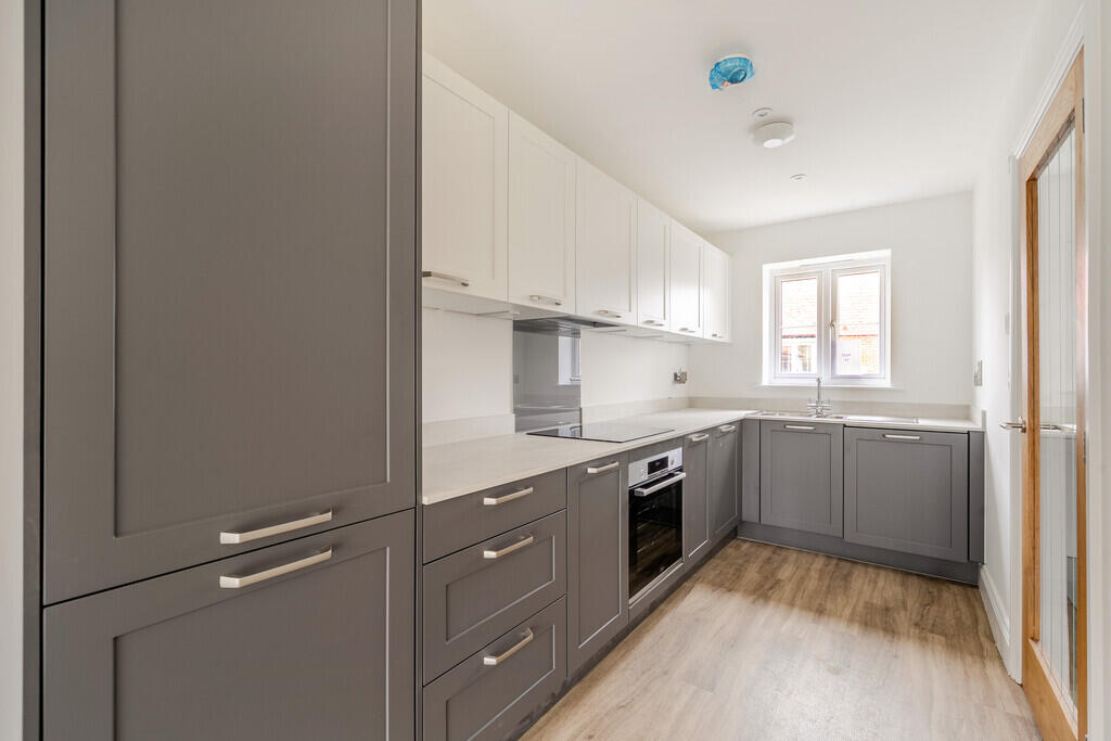 House in Horsham, Itchingfield - View 4