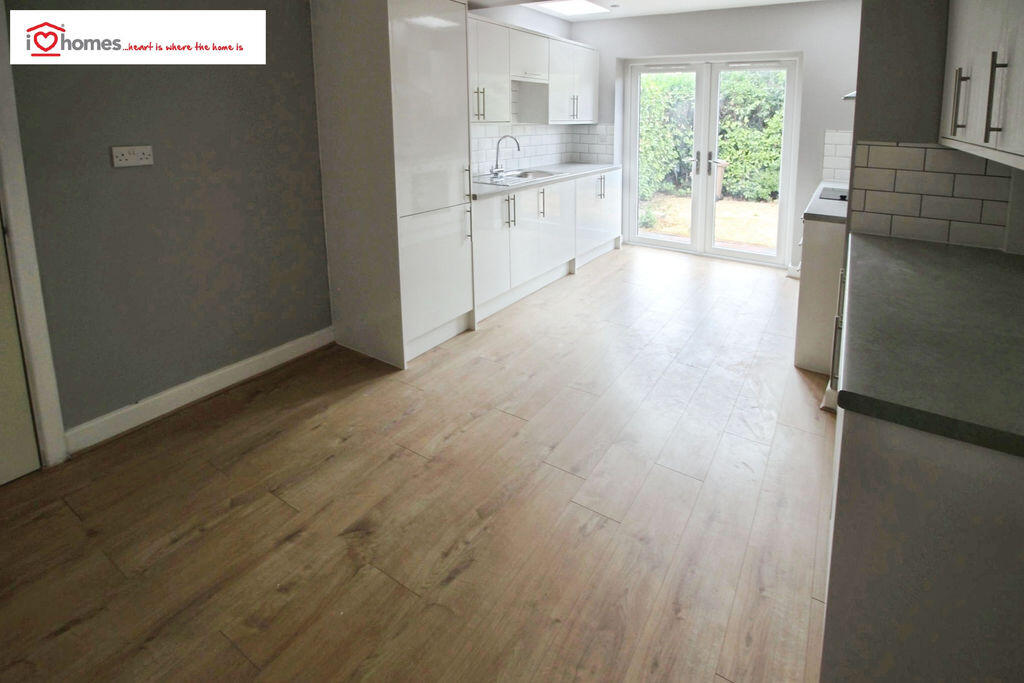 House in Walsall, West Midlands - View 5