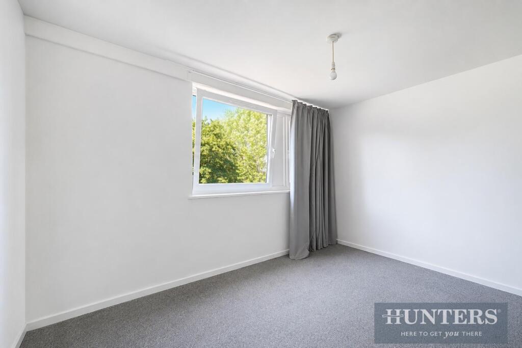 Apartment in Twickenham - More
