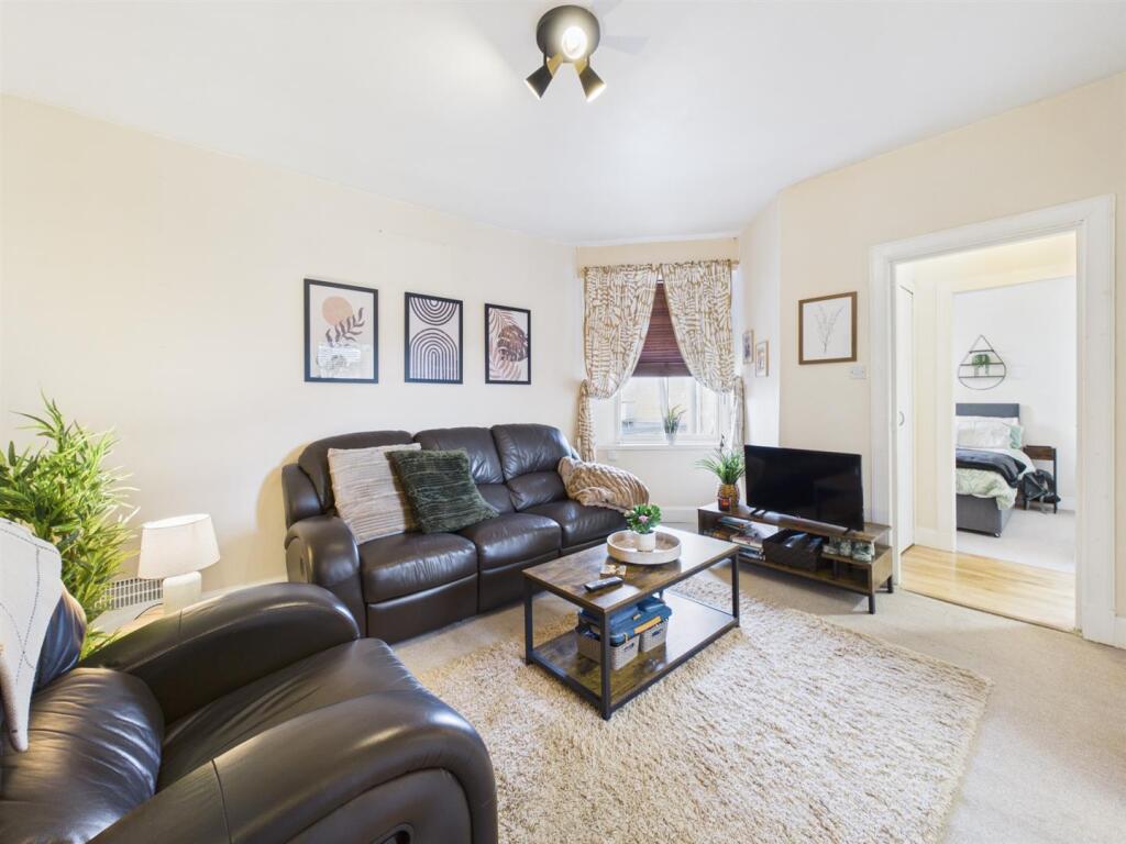 Main image of property: Flat 6, 55 High Street, Perth, PH1 5TJ