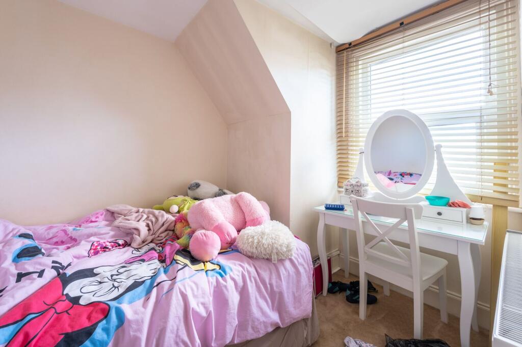 Apartment in London - View 5