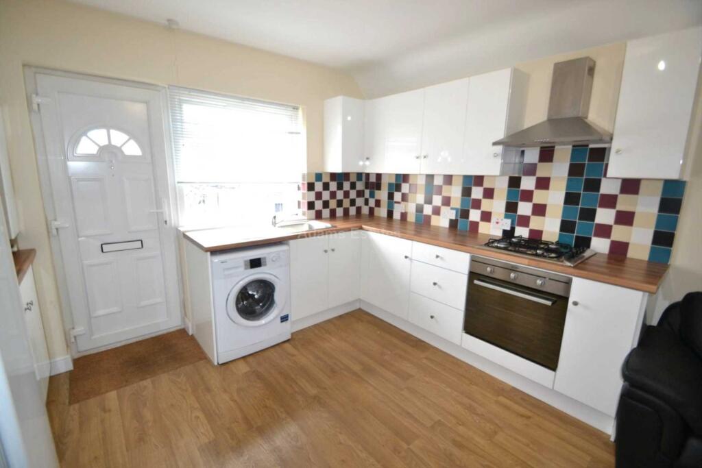 Apartment in Reading - View 2