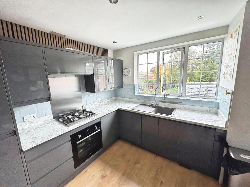 Heyes Leigh, Heyes Drive, Timperley, Altrincham, WA15 – pohled 4