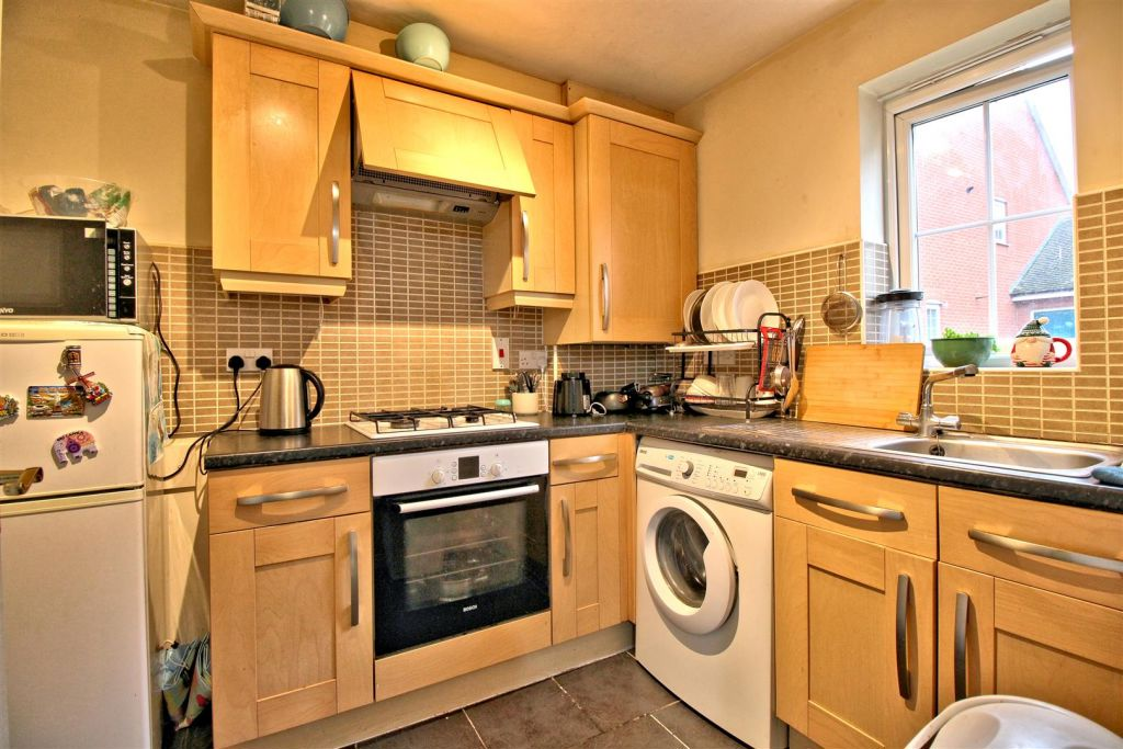 Tyrrell Crescent, South Wootton, King's Lynn, Norfolk, PE30 3QL photo 4