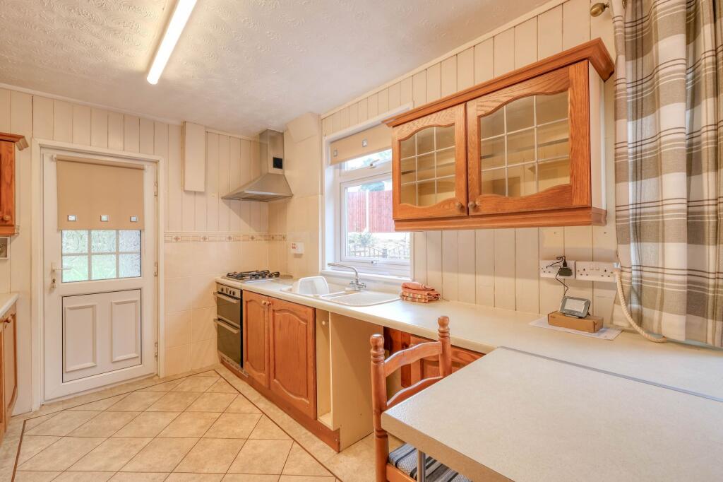 Myrtle Avenue, Redditch, B98 - View 4