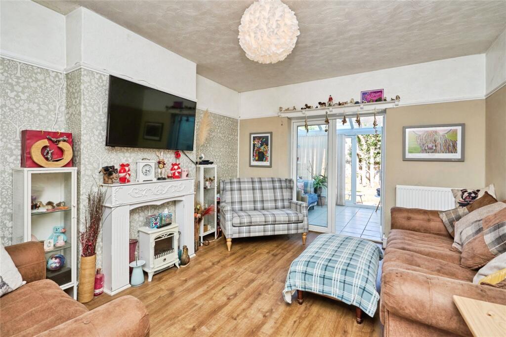 House in Portsmouth, Newport - View 3