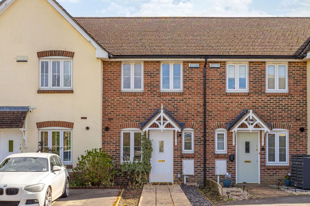2-bed terraced on Smeeds Close, East Grinstead, RH19, £350,000