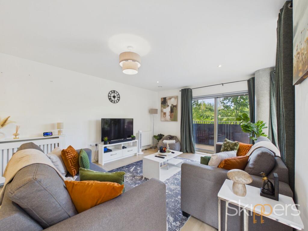 Apartment in Tonbridge - More