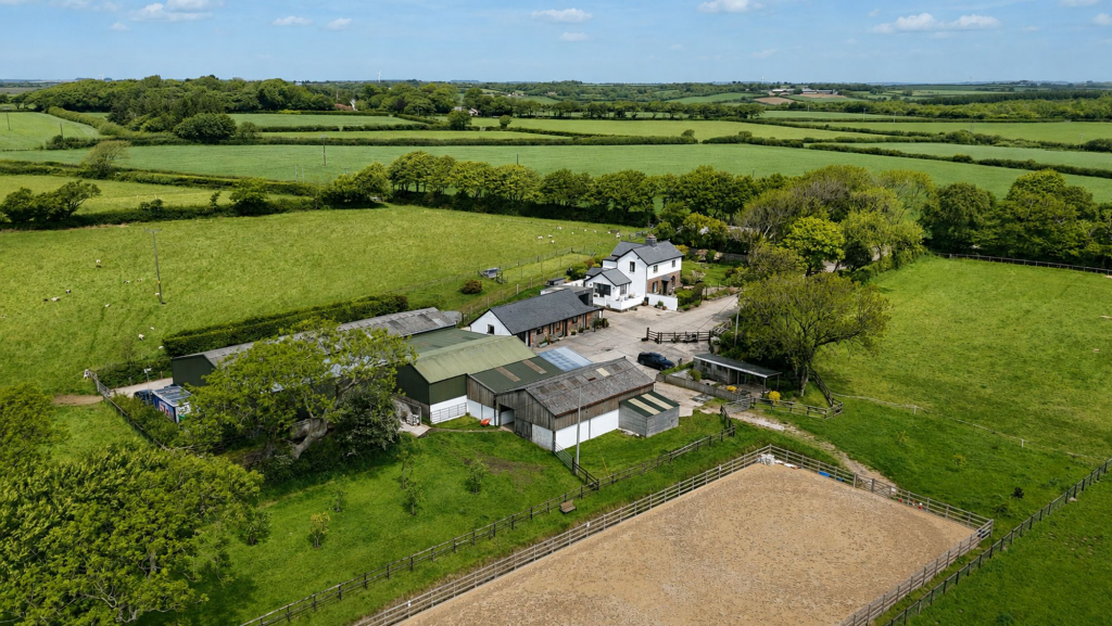 Main image of property: Bradworthy, Holsworthy, EX22