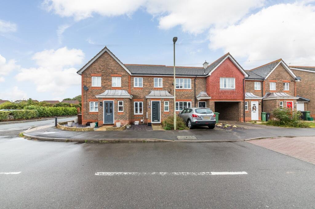 Main image of property: Ashburn Place, Didcot, OX11