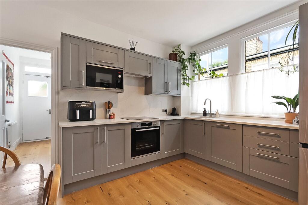 Apartment in London, Bellenden - View 4
