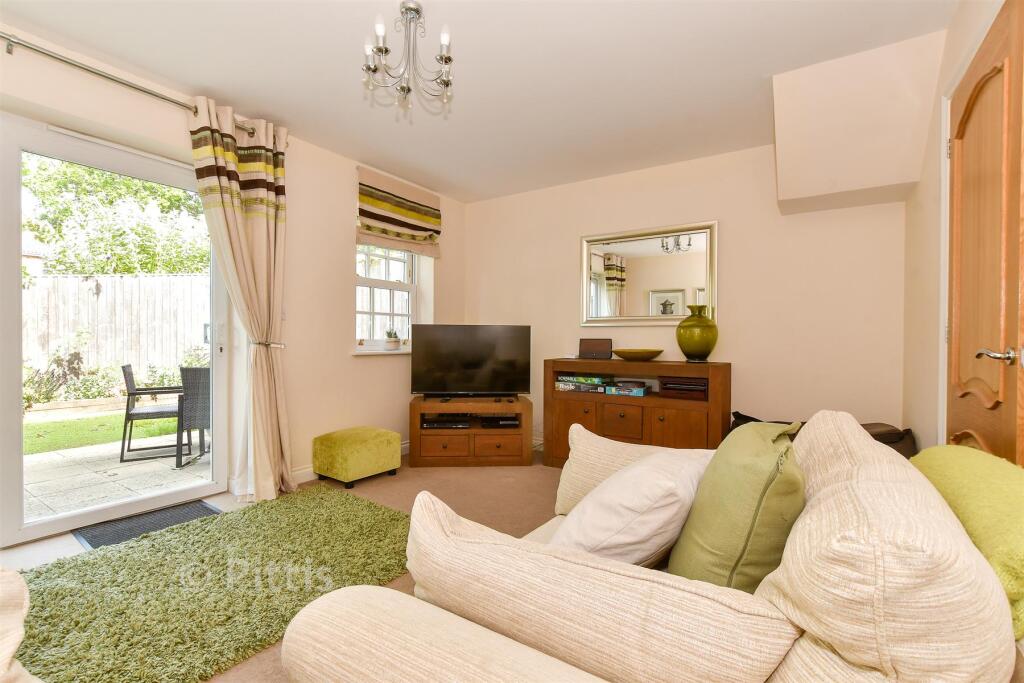 House in Freshwater, Isle of Wight - View 5