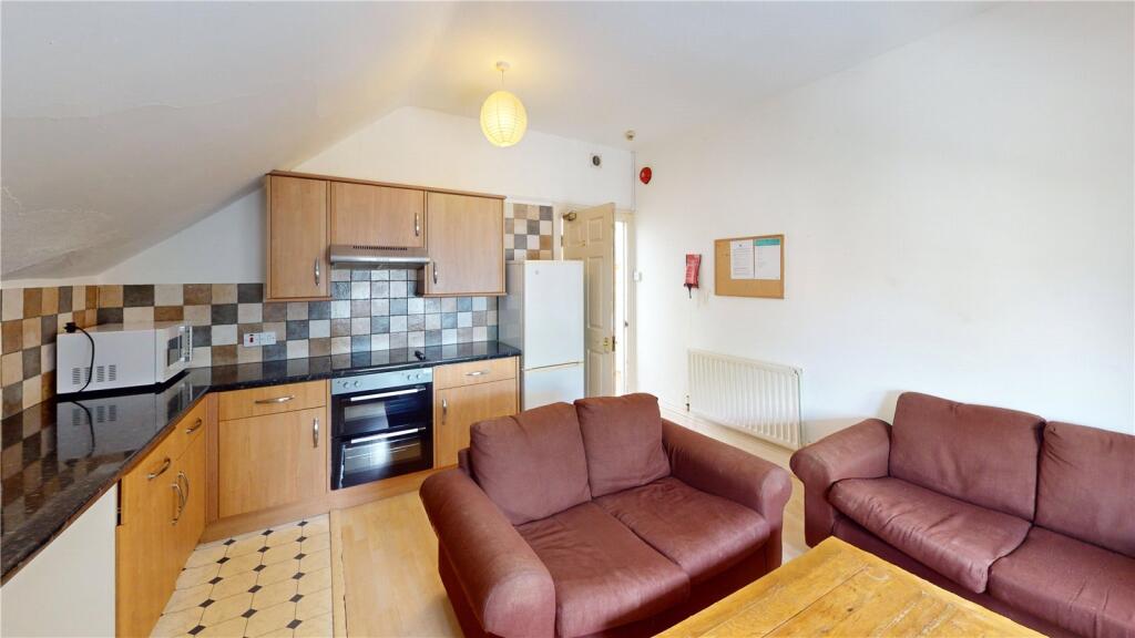 Main image of property: Clarendon Road, Second Floor Flat, Redland, Bristol, BS6
