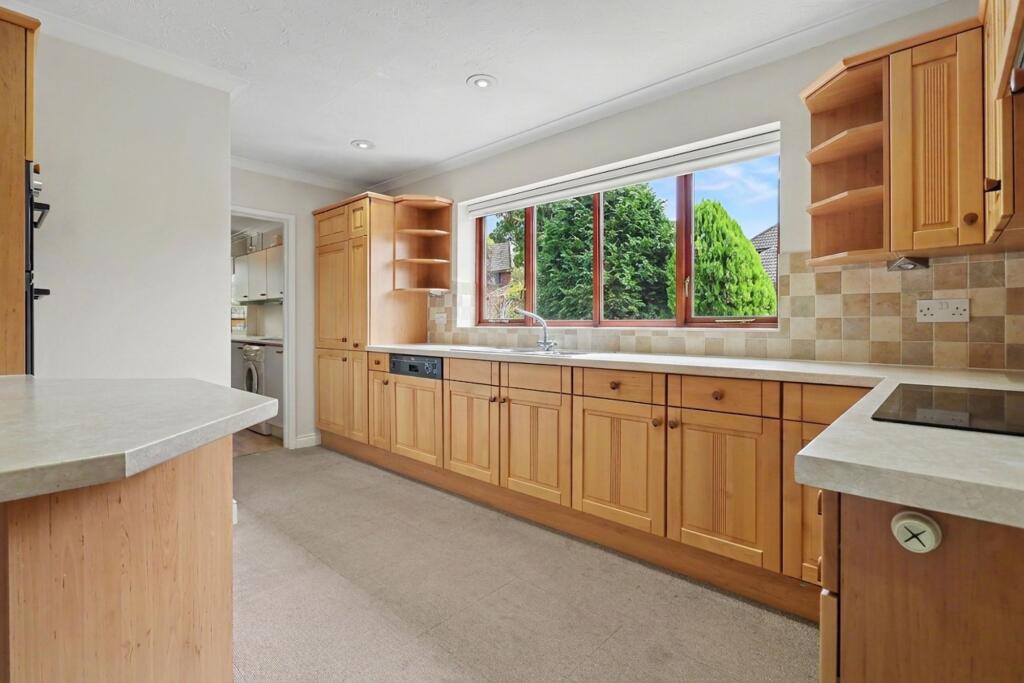 House in Kingston upon Thames - View 3