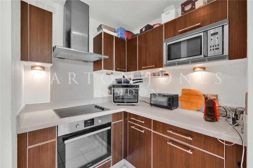 9 Albert Embankment, London, Vauxhall, SE1 photo 4