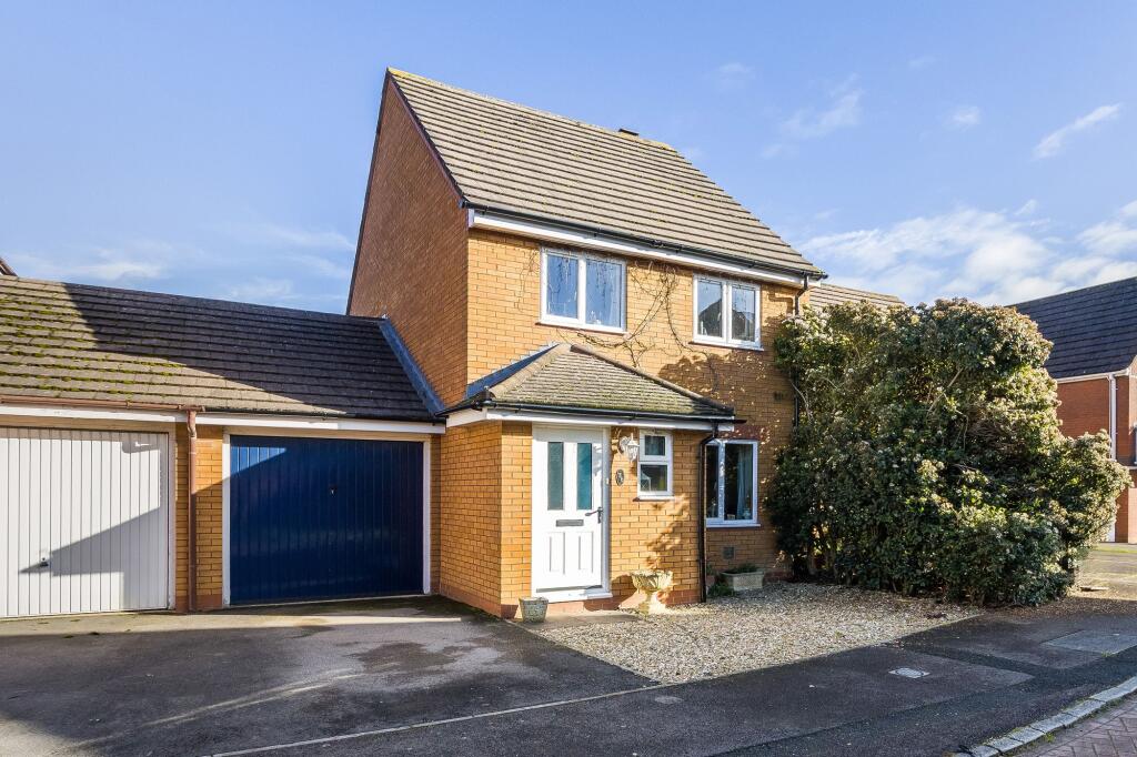 Main image of property: Tyburn Glen, Didcot, OX11