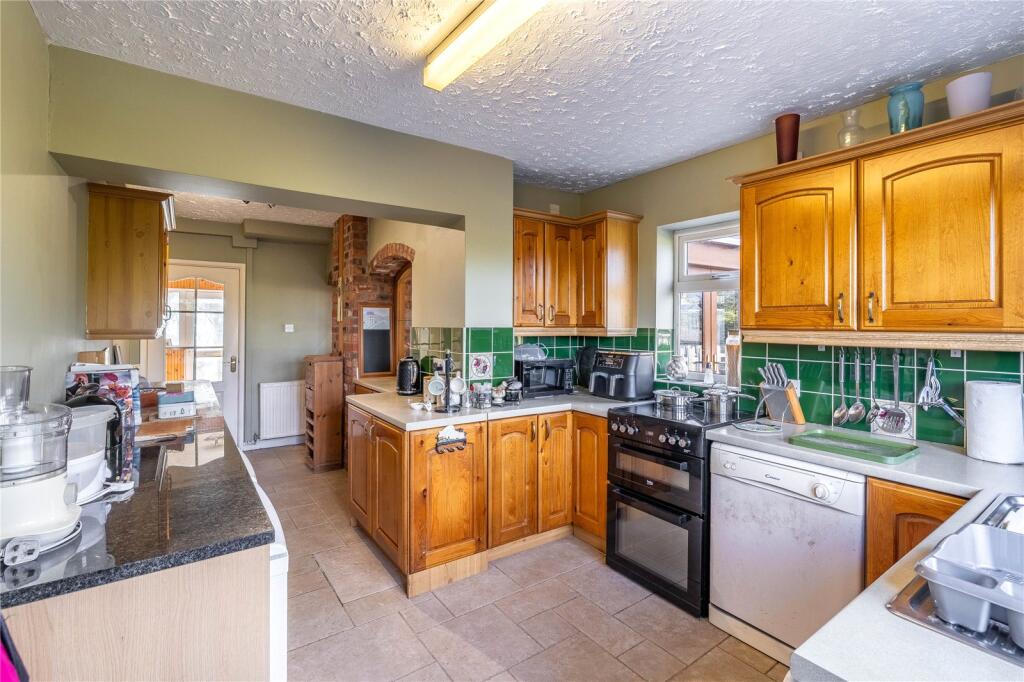 House in Telford, St. Georges and Priorslee - More
