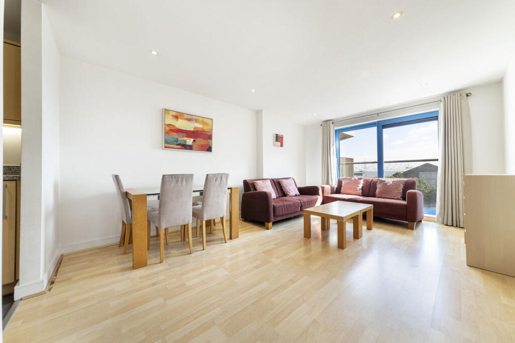 Apartment in London - View 2