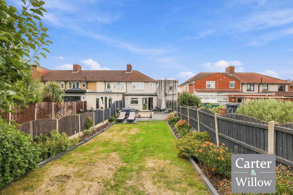 House in Romford - View 2