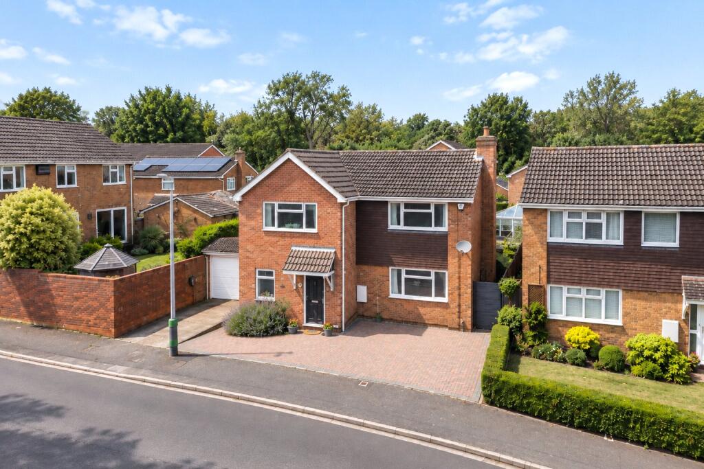 Main image of property: Pevensey Grove, Flitwick, Bedfordshire, MK45