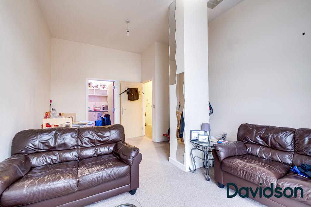 Apartment in Birmingham, West Midlands - View 4