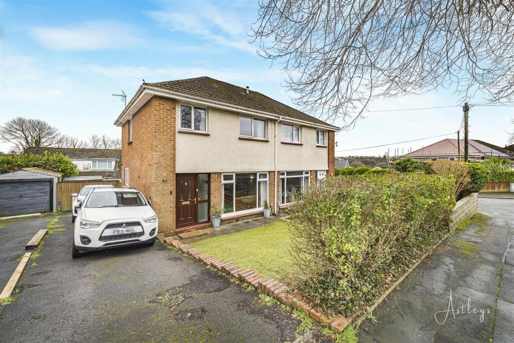 Main image of property: Broadmead, Killay, Swansea