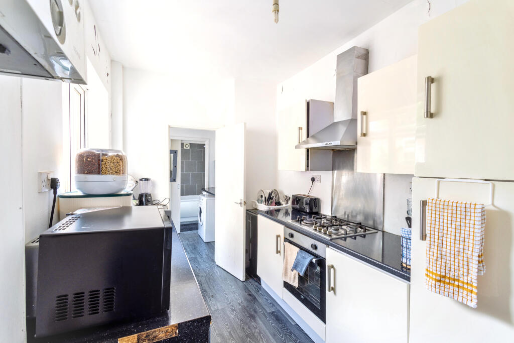 House in York - View 4