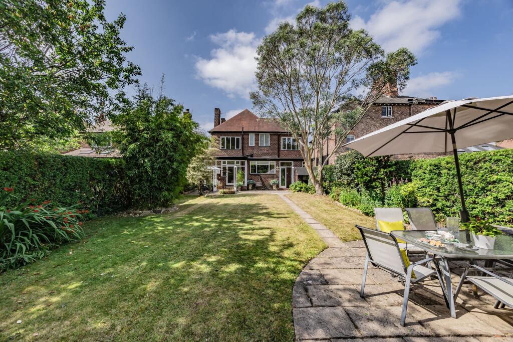 Main image of property: Swann Lane, Cheadle Hulme, SK8