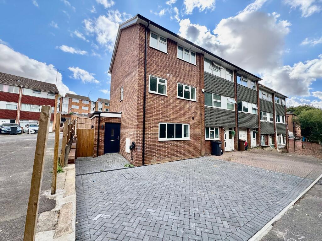 Main image of property: Falconers Road, Luton, LU2