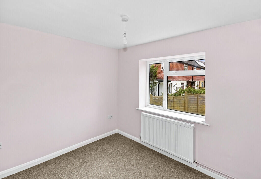 House in Tonbridge - More