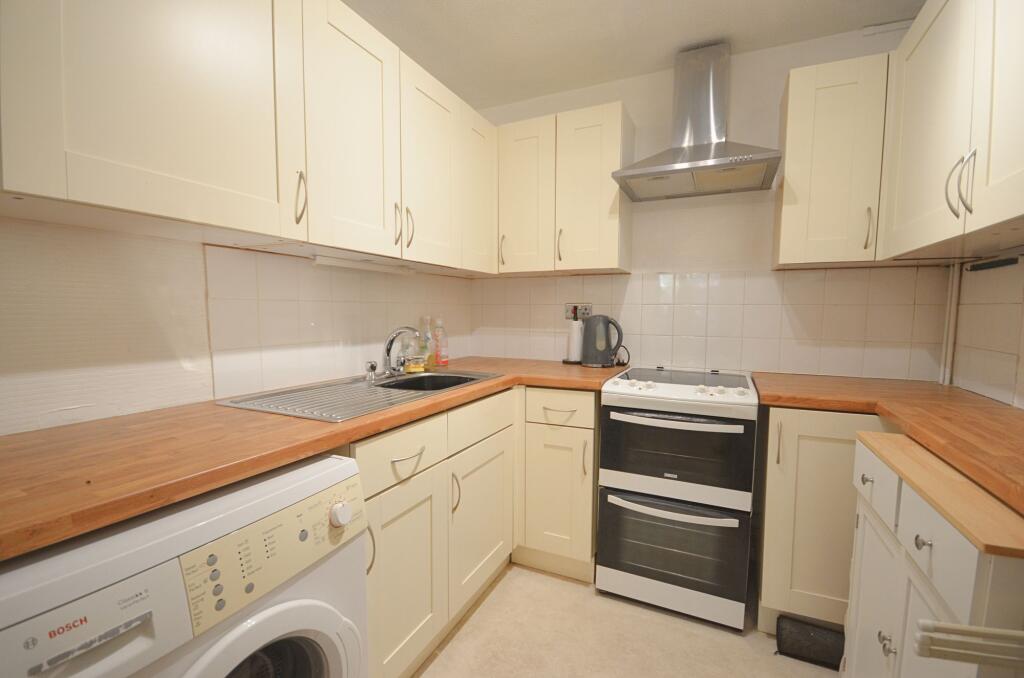 Apartment in Bournemouth - View 4