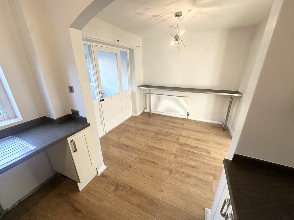 House in Bradford, Haworth and Stanbury - More