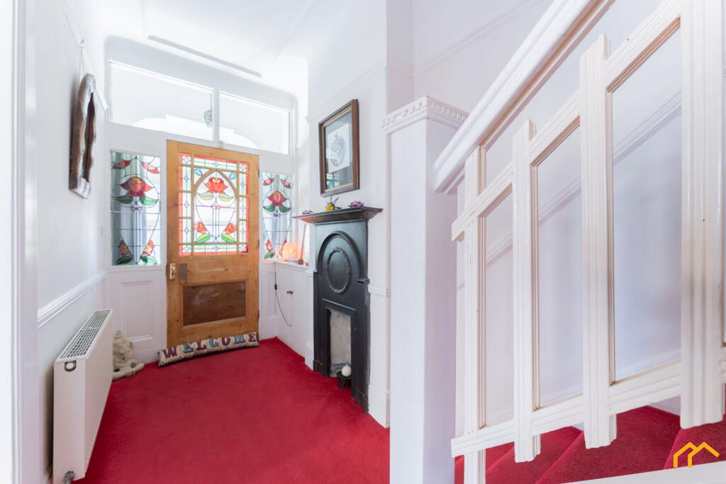 House in Wirral, Liverpool City Region - View 3