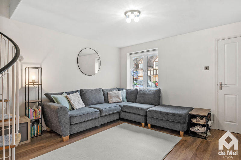 Harvesters View, Bishops Cleeve, Cheltenham, GL52 photo 3