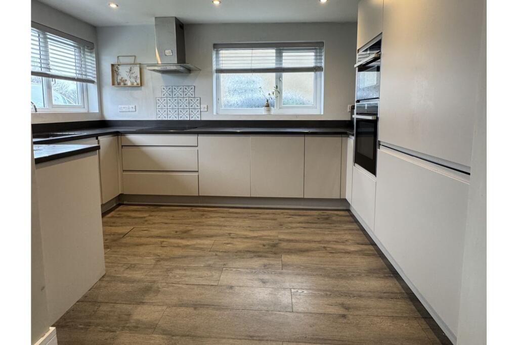 Darlington Road, Richmond, DL10 photo 2