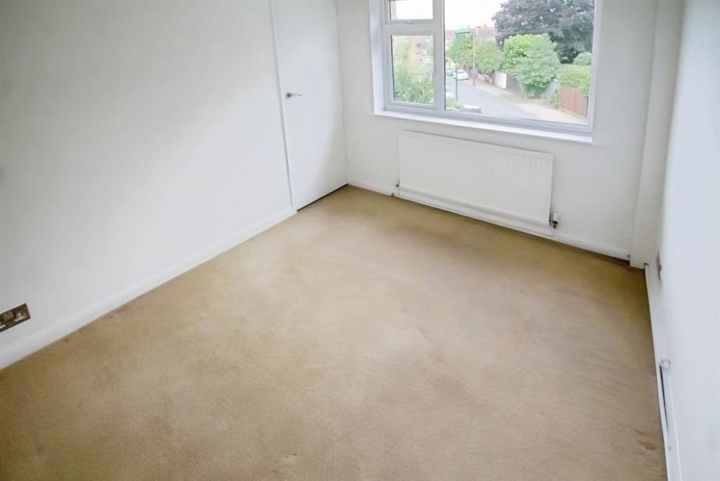 Apartment in Nottingham, Nottinghamshire - View 5