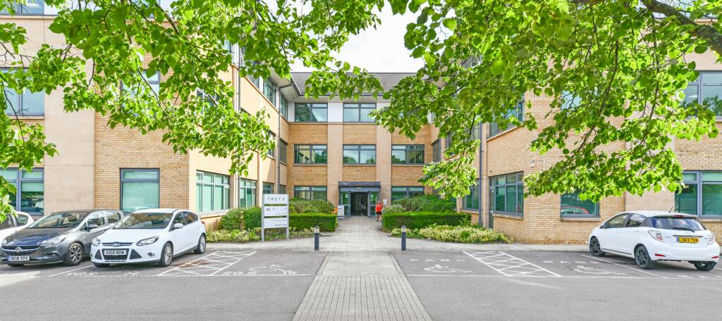 Theta House 48 exterior.jpg