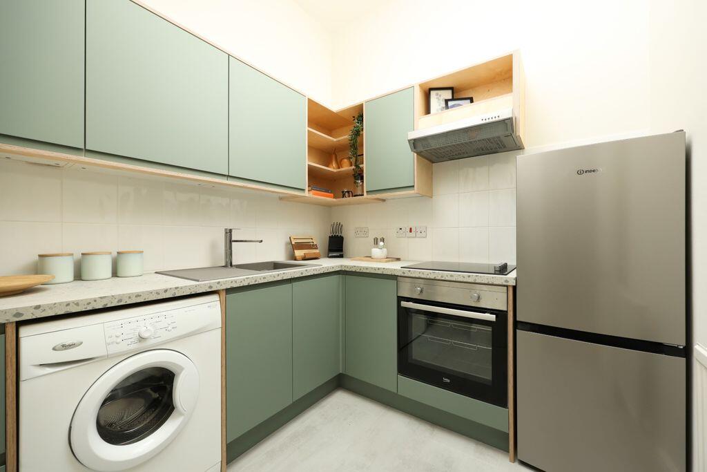 Apartment in Bristol, Clifton - More