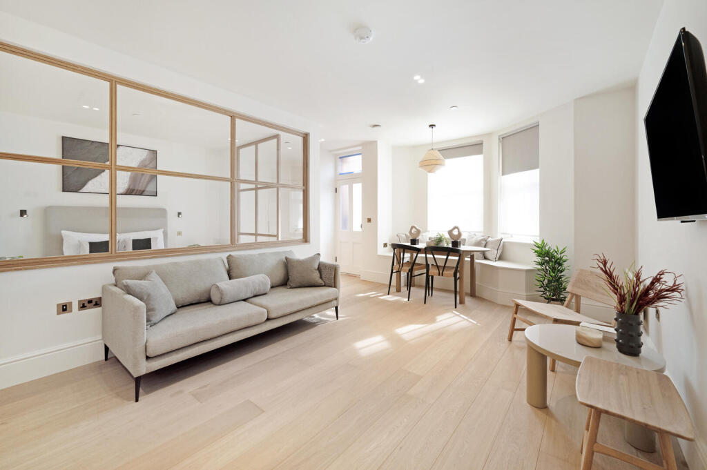 Apartment in London - View 3