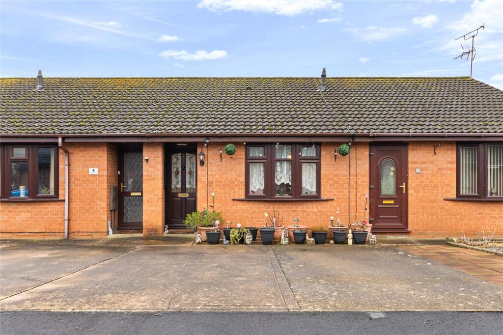 Main image of property: Deacon Drive, Scunthorpe, DN15