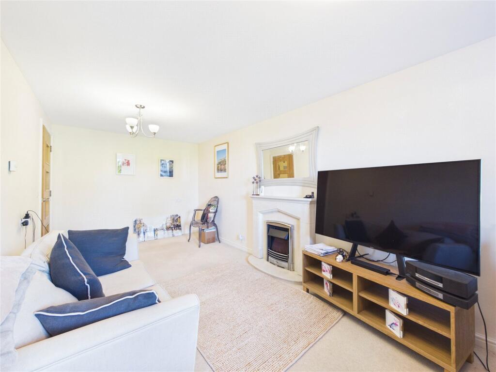 Apartment in Bristol - View 4