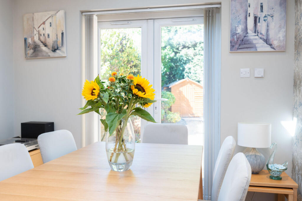 House in Horsham, Oakhill - View 4